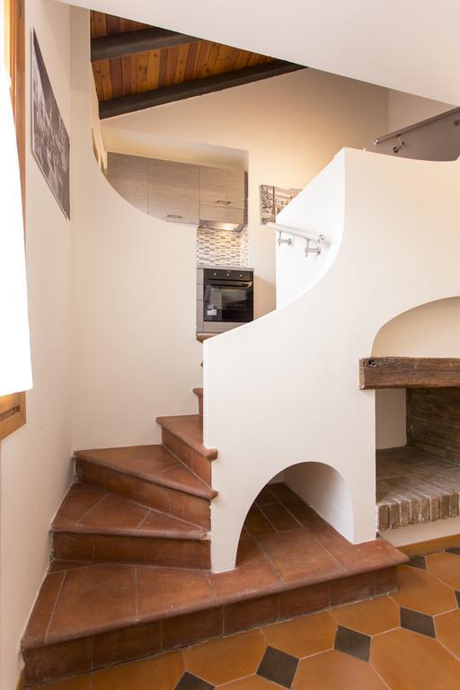 Residenza Ariosto Depandance By Studio Vita Bologna Phòng bức ảnh